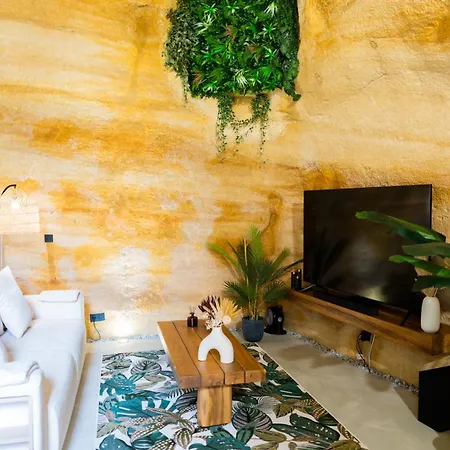 Troglodyte & Prive - Luxe Et Detente 아파트