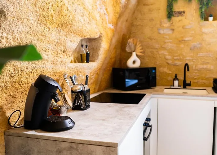 Troglodyte & Prive - Luxe Et Detente